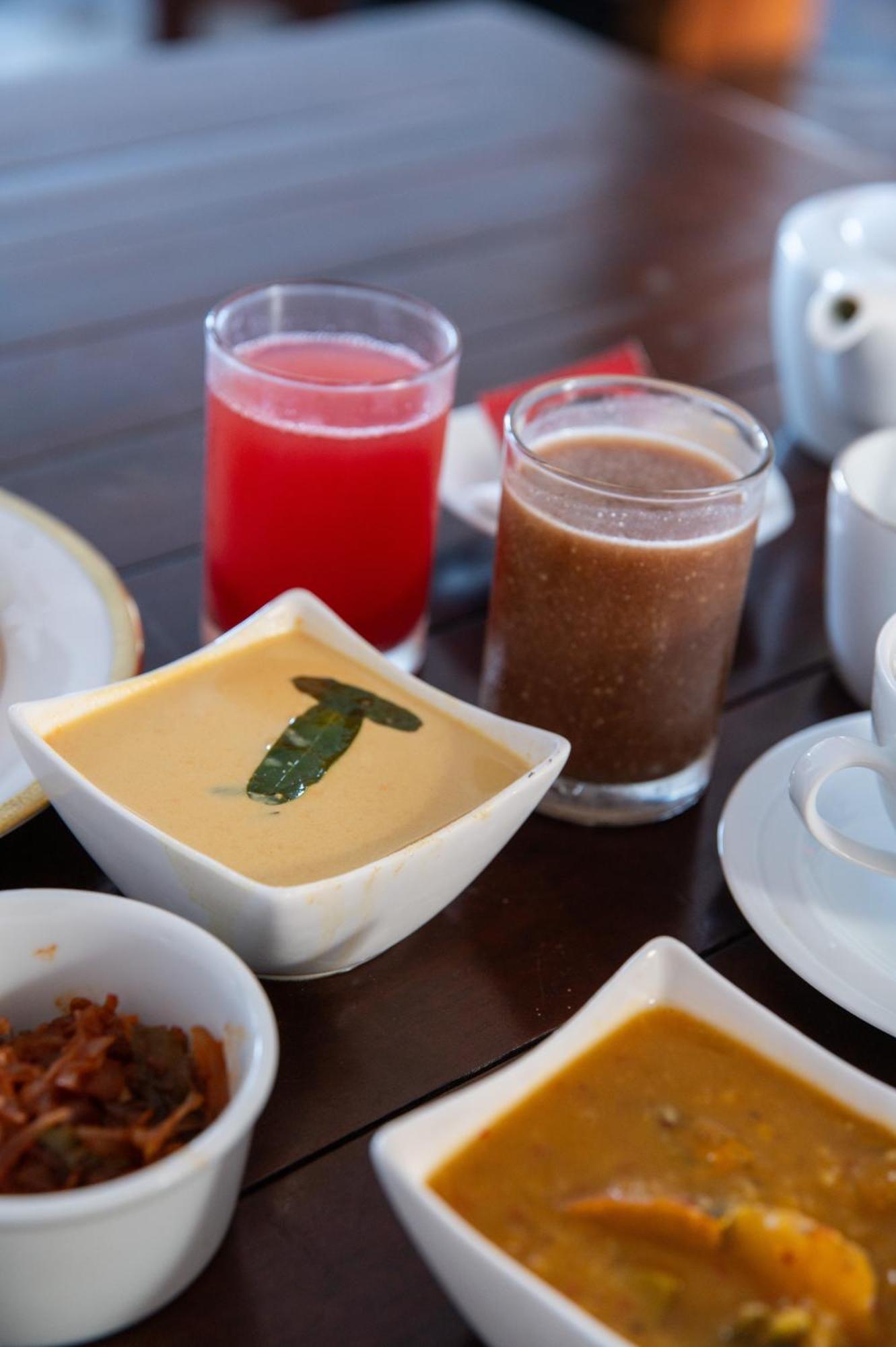 Hotel Marine At Negombo Beach Ngoại thất bức ảnh