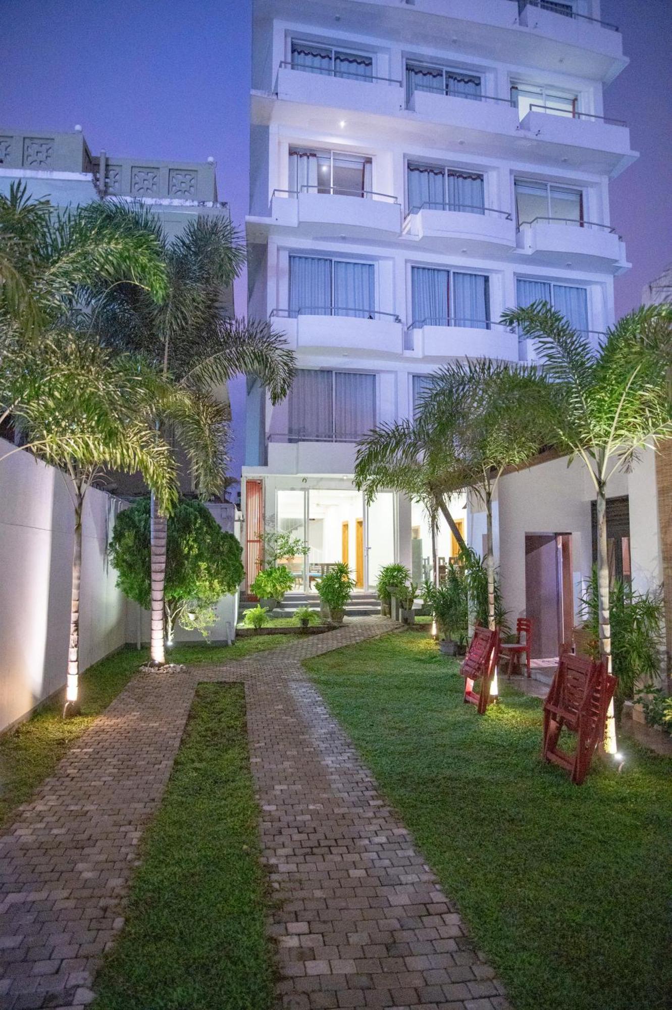 Hotel Marine At Negombo Beach Ngoại thất bức ảnh